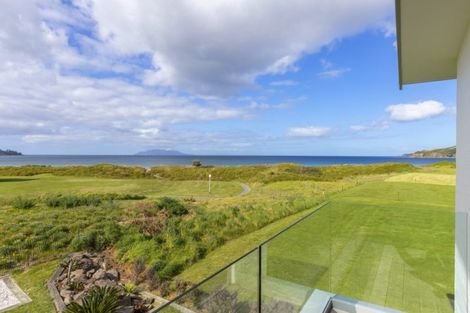 Photo of property in 37 Kewai Street, Omaha, 0986