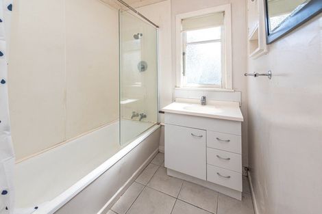 Photo of property in 12 Kaka Place, Whanganui East, Whanganui, 4500