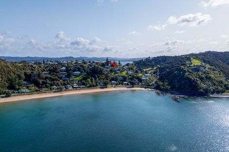 Photo of property in 4 Queens View Road, Russell, 0202