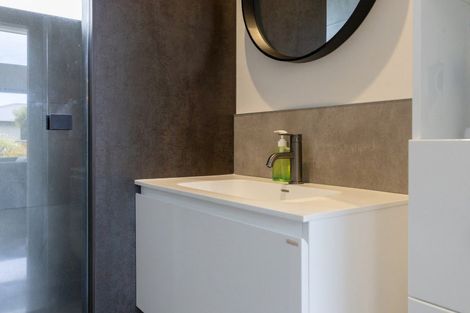 Photo of property in 8 Akatea Lane, Richmond Heights, Taupo, 3330