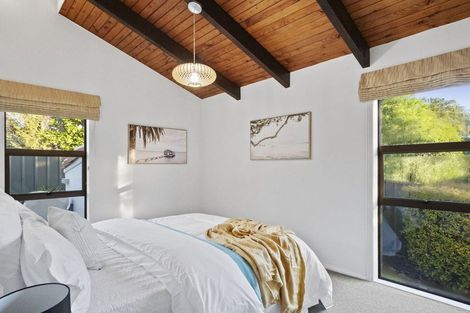 Photo of property in 241a Golf Road, Titirangi, Auckland, 0604