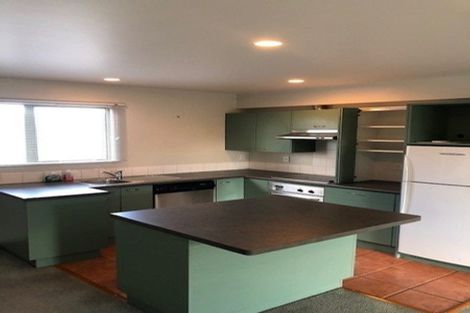 Photo of property in 2/292 Bealey Avenue, Christchurch Central, Christchurch, 8013