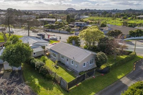 Photo of property in 11 Bethlehem Road, Bethlehem, Tauranga, 3110