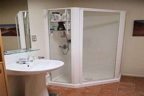 Photo of property in 12/2 Armoy Drive, East Tamaki, Auckland, 2016