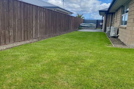 Photo of property in 69 Kippenberger Avenue, Rangiora, 7400