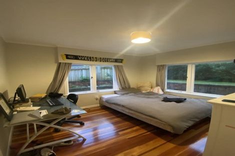 Photo of property in 23 Huntingdon Street, Northland, Wellington, 6012