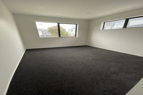 Photo of property in 22d Tui Crescent, Manurewa, Auckland, 2102