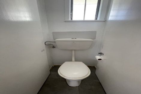 Photo of property in 32a Edinburgh Avenue, Rosehill, Papakura, 2113