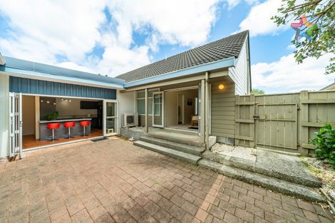 Photo of property in 76a Wai-iti Crescent, Woburn, Lower Hutt, 5010