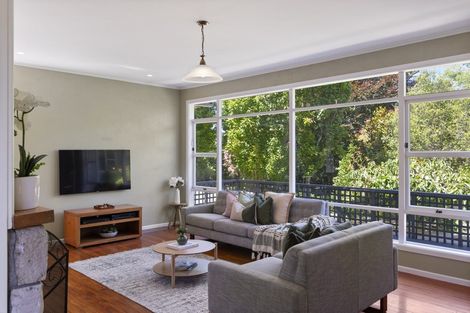 Photo of property in 170 Kawaha Point Road, Kawaha Point, Rotorua, 3010