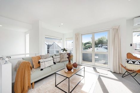 Photo of property in 43b Rolleston Street, Mount Cook, Wellington, 6021