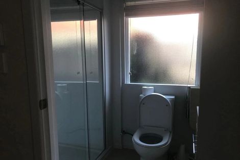 Photo of property in 17 Trafalgar Road, Milford, Auckland, 0620