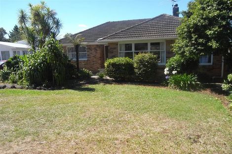 Photo of property in 62 Divich Avenue, Te Atatu South, Auckland, 0610