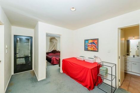 Photo of property in 1/62 Fernhill Way, Oteha, Auckland, 0632