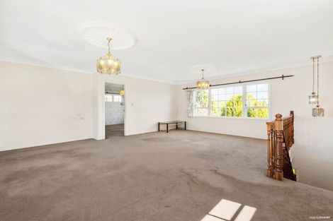 Photo of property in 5 Diosma Place, Botany Downs, Auckland, 2010
