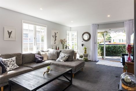 Photo of property in 7 Galway Avenue, Hokowhitu, Palmerston North, 4410