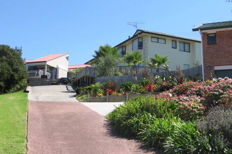 Photo of property in 10 Devana Court, Torbay, Auckland, 0630
