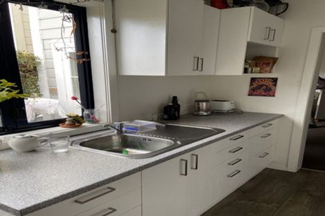 Photo of property in 34 Drummond Street, Mount Cook, Wellington, 6021