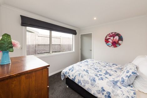 Photo of property in 10 Silicon Way, Fitzherbert, Palmerston North, 4410