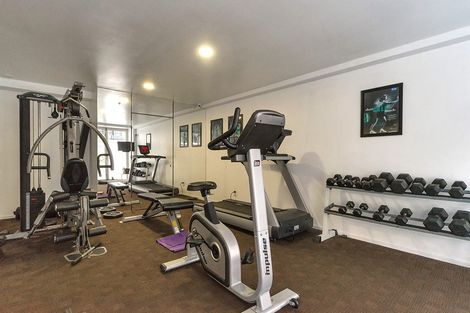 Photo of property in 10/11 Kingsway Avenue, Sandringham, Auckland, 1025
