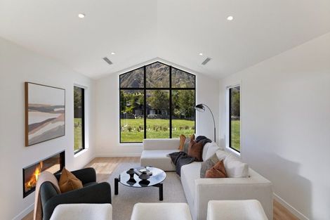 Photo of property in 13 Taurus Lane, Jacks Point, 9371