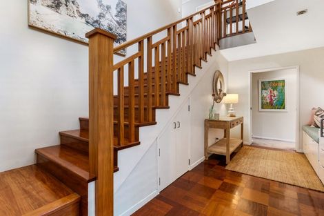 Photo of property in 1a Agathis Avenue, Mairangi Bay, Auckland, 0630