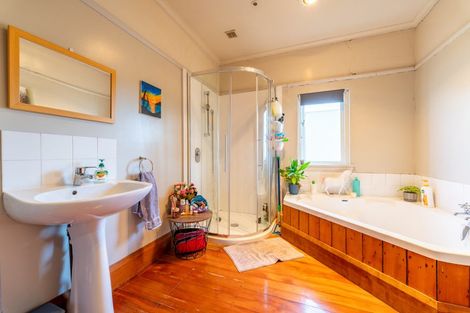 Photo of property in 74 Avenue Road, West End, Timaru, 7910