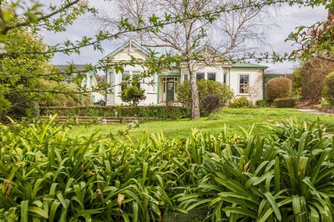 Photo of property in 5 Saint Marys Road, Waipukurau, 4200