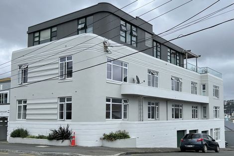 Photo of property in Nissen Court, 11e Hawker Street, Mount Victoria, Wellington, 6011