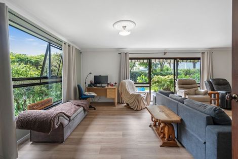 Photo of property in 54 Buckleys Road, Rangiora, 7400