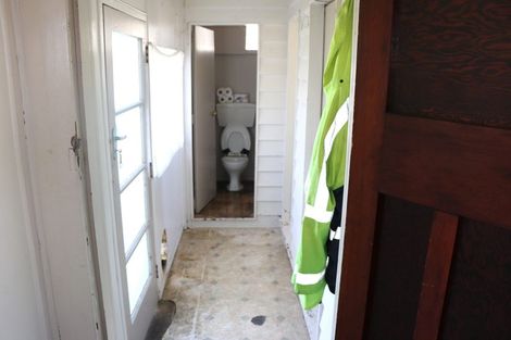 Photo of property in 157 Dalrymple Street, Strathern, Invercargill, 9812