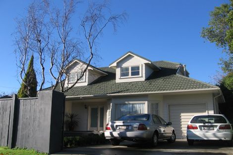 Photo of property in 90 Totara Crescent, Woburn, Lower Hutt, 5011