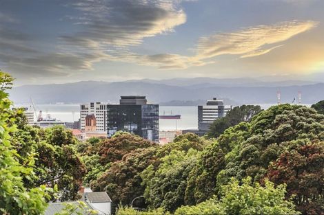 Photo of property in 8 Kilmister Avenue, Thorndon, Wellington, 6011