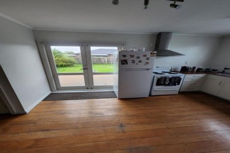 Photo of property in 8 Sussex Street, Levin, 5510