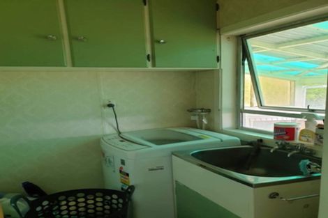 Photo of property in 277 High Street, Eltham, 4322