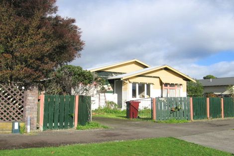 Photo of property in 64 Stanley Avenue, Palmerston North, 4414