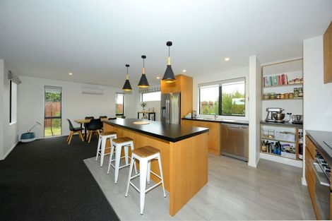 Photo of property in 10 Whincops Road, Halswell, Christchurch, 8025