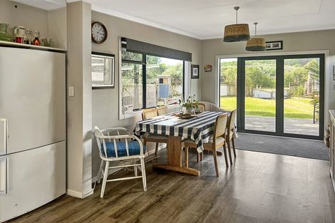 Photo of property in 13 Koputara Road, Himatangi Beach, Foxton, 4891