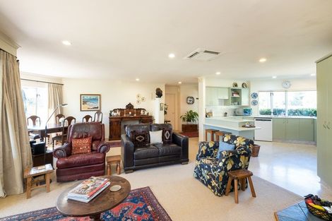 Photo of property in 4 Fulford Place, Havelock North, 4130