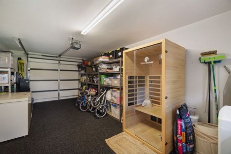 Photo of property in 5a Cone Peak Close, Lake Hayes, Queenstown, 9304