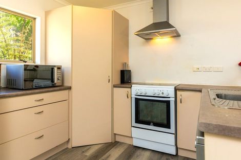 Photo of property in 1 Whitby Close, Waikawa, Picton, 7220