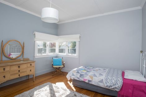 Photo of property in 12 Hinaki Street, Inner Kaiti, Gisborne, 4010