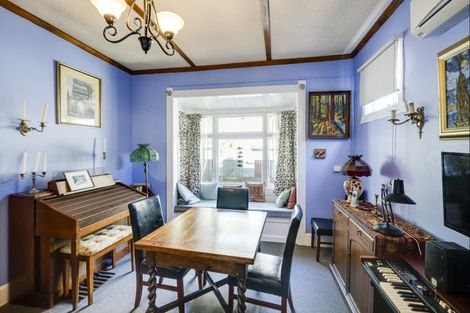 Photo of property in 93 Shakespeare Road, Bluff Hill, Napier, 4110