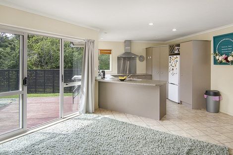 Photo of property in 15 Dowman Place, Te Puke, 3119