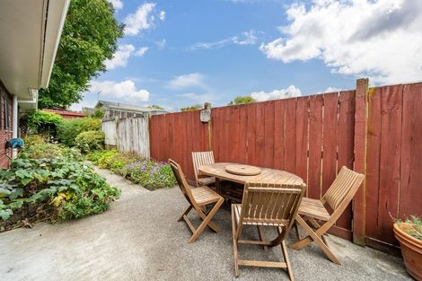 Photo of property in 4/28 Logan Street, Ebdentown, Upper Hutt, 5018