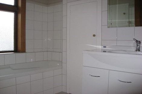 Photo of property in 6 Strathavon Road, Miramar, Wellington, 6022