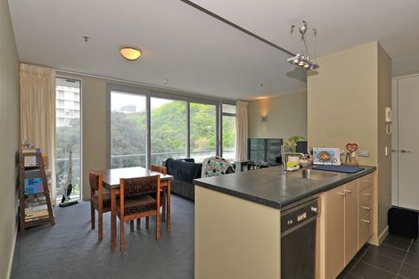Photo of property in Montreaux Apartments, 3e/164 The Terrace, Wellington Central, Wellington, 6011