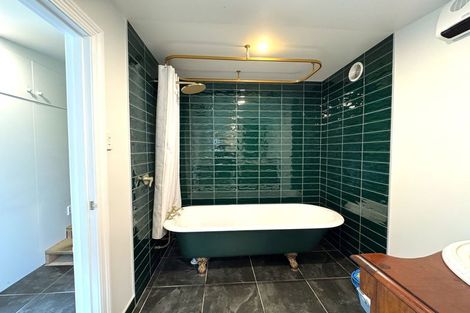 Photo of property in 10 Hinahina Road, Owaka, 9586