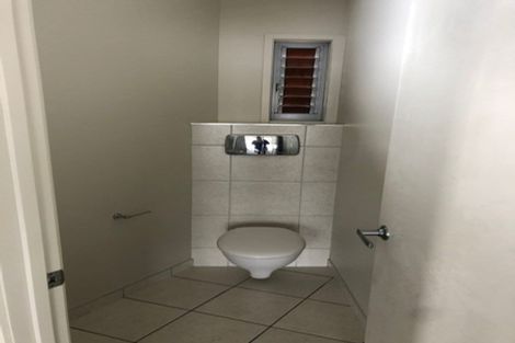 Photo of property in 2/348 Beach Road, Mairangi Bay, Auckland, 0630