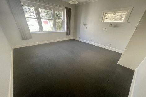 Photo of property in 23 Severn Street, Island Bay, Wellington, 6023